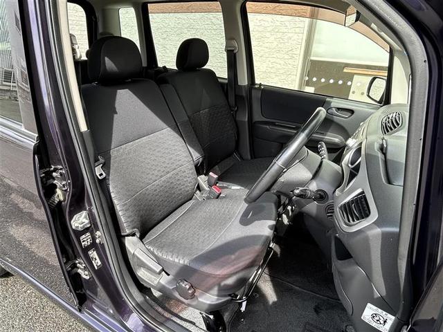 ステラ カスタムRリミテッド タイミングベルト交換済み スマートキー HIDヘッドライト フォグライト アルミホイール CD AUX 禁煙車(4枚目)