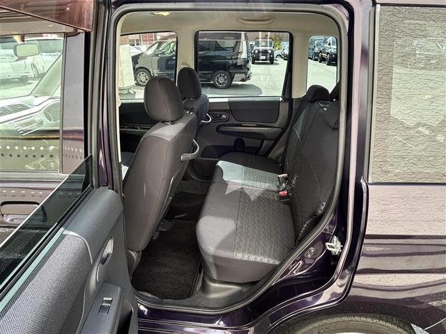 ステラ カスタムRリミテッド タイミングベルト交換済み スマートキー HIDヘッドライト フォグライト アルミホイール CD AUX 禁煙車(9枚目)