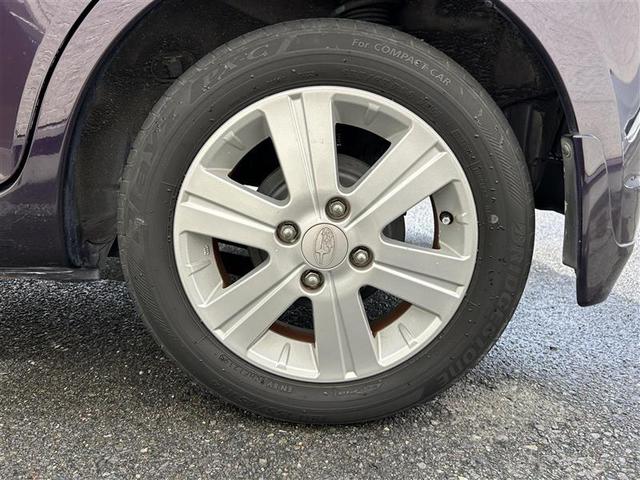 ステラ カスタムRリミテッド タイミングベルト交換済み スマートキー HIDヘッドライト フォグライト アルミホイール CD AUX 禁煙車(13枚目)