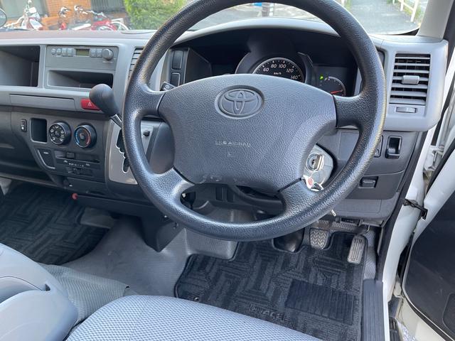 DX 4WD 10人乗り(12枚目)
