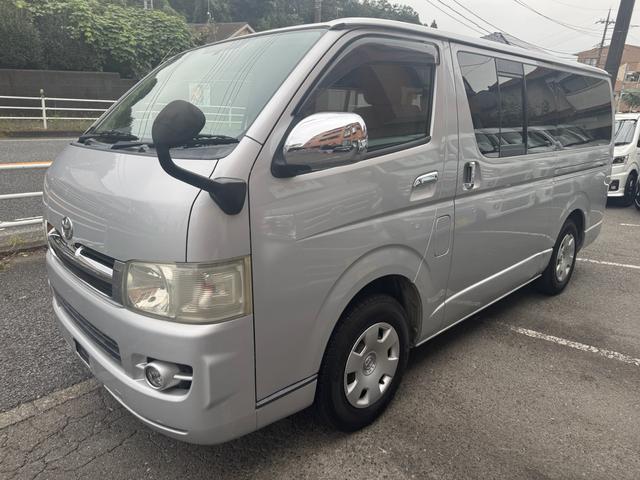 ハイエースバン ロングスーパーＧＬ　５ドア　禁煙車（3枚目）