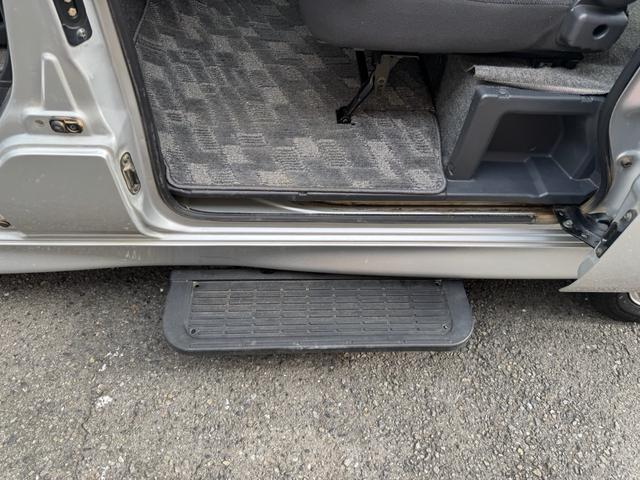 エブリイワゴン ジョイポップターボPZ 4WD 5速MT オートステップ 禁煙車(12枚目)