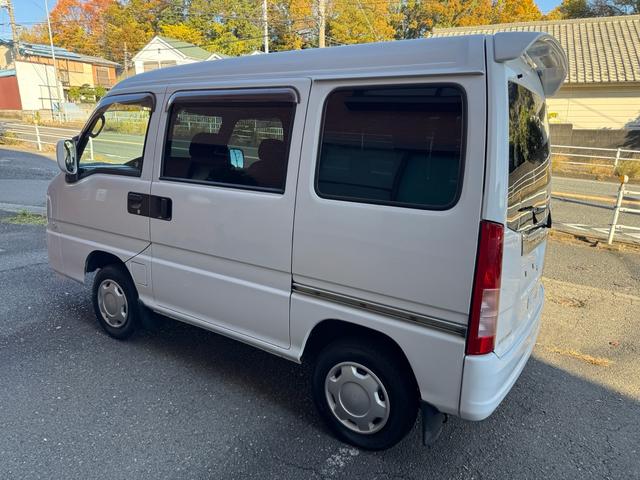 サンバーバン ディアス　スーパーチャージャー　５速ＭＴ　切替式４ＷＤ　ナビＴＶ　ドラレコＥＴＣ（4枚目）