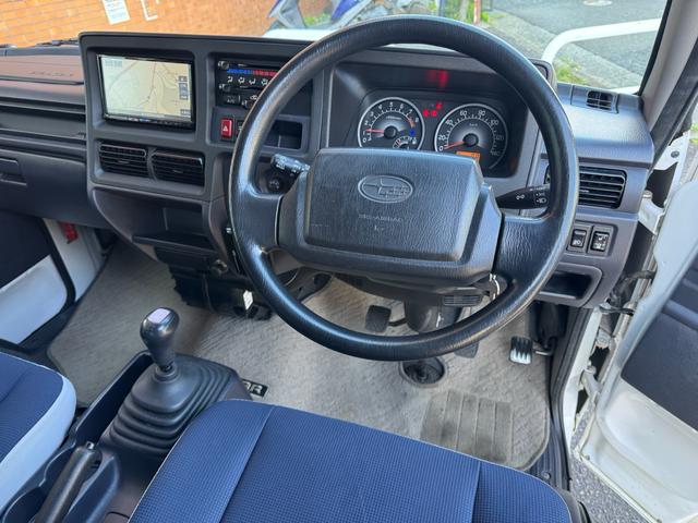 サンバーバン ディアス　スーパーチャージャー　５速ＭＴ　切替式４ＷＤ　ナビＴＶ　ドラレコＥＴＣ（8枚目）