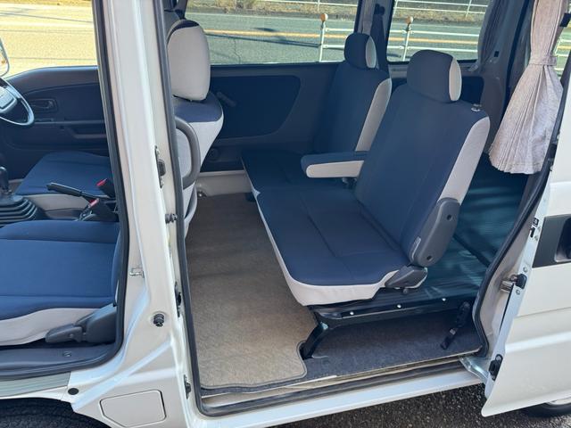 サンバーバン ディアス　スーパーチャージャー　５速ＭＴ　切替式４ＷＤ　ナビＴＶ　ドラレコＥＴＣ（13枚目）