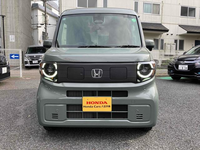 Ｎ－ＶＡＮ ｅ： ｅ：　ファン　バックカメラ　両側スライドドア　オートクルーズコントロール　オートライト　スマートキー　アイドリングストップ　電動格納ミラー　シートヒーター　ＣＶＴ　ＥＳＣ　ＵＳＢ　Ｂｌｕｅｔｏｏｔｈ　エアコン（12枚目）