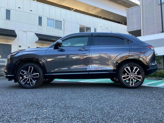 ヴェゼル ｅ：ＨＥＶ　Ｚ　ドライブレコーダー　バックカメラ　クリアランスソナー　オートクルーズコントロール　レーンアシスト　衝突被害軽減システム　ナビ　ＴＶ　オートライト　ＬＥＤヘッドランプ　電動リアゲート　アルミホイール（8枚目）