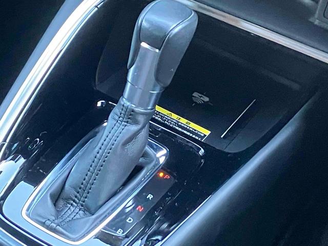 ヴェゼル ｅ：ＨＥＶ　Ｚ　ドライブレコーダー　バックカメラ　クリアランスソナー　オートクルーズコントロール　レーンアシスト　衝突被害軽減システム　ナビ　ＴＶ　オートライト　ＬＥＤヘッドランプ　電動リアゲート　アルミホイール（14枚目）