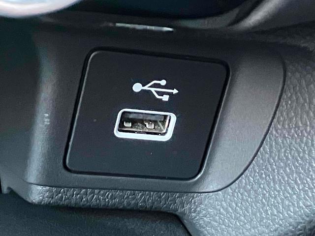 ヴェゼル ｅ：ＨＥＶ　Ｚ　ドライブレコーダー　バックカメラ　クリアランスソナー　オートクルーズコントロール　レーンアシスト　衝突被害軽減システム　ナビ　ＴＶ　オートライト　ＬＥＤヘッドランプ　電動リアゲート　アルミホイール（26枚目）