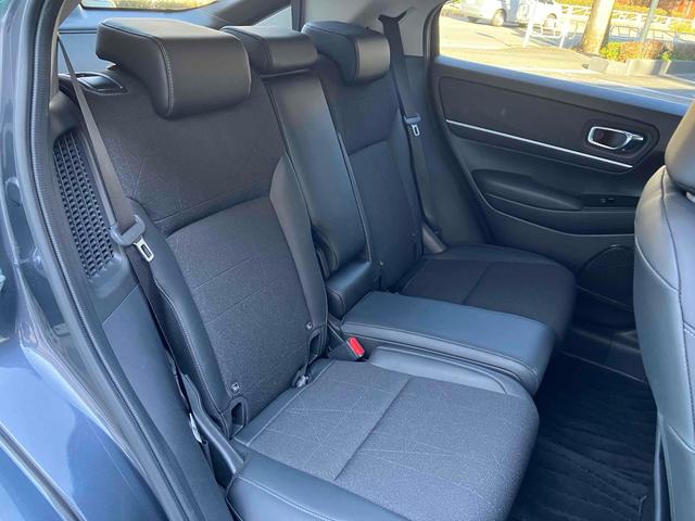 ヴェゼル ｅ：ＨＥＶ　Ｚ　ドライブレコーダー　バックカメラ　クリアランスソナー　オートクルーズコントロール　レーンアシスト　衝突被害軽減システム　ナビ　ＴＶ　オートライト　ＬＥＤヘッドランプ　電動リアゲート　アルミホイール（34枚目）