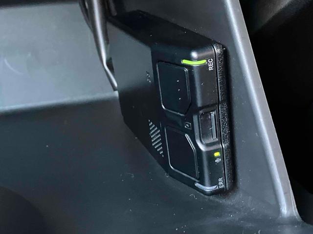 ヴェゼル ｅ：ＨＥＶ　Ｚ　ドライブレコーダー　バックカメラ　クリアランスソナー　オートクルーズコントロール　レーンアシスト　衝突被害軽減システム　ナビ　ＴＶ　オートライト　ＬＥＤヘッドランプ　電動リアゲート　アルミホイール（58枚目）