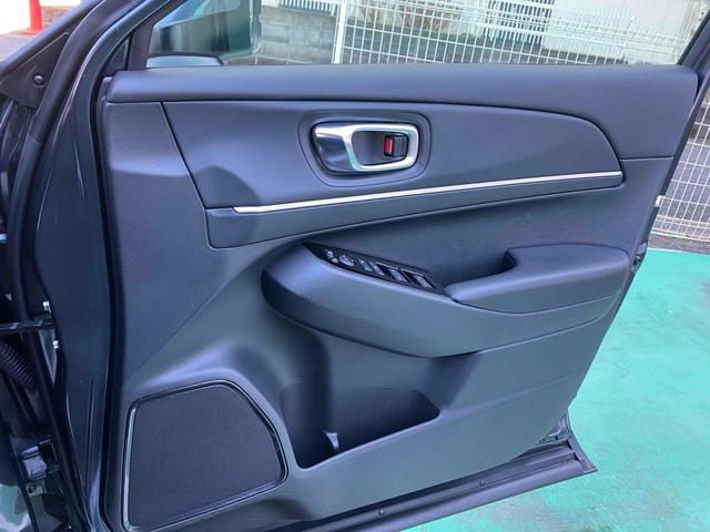 ヴェゼル ｅ：ＨＥＶ　Ｚ　ドライブレコーダー　バックカメラ　クリアランスソナー　オートクルーズコントロール　レーンアシスト　衝突被害軽減システム　ナビ　ＴＶ　オートライト　ＬＥＤヘッドランプ　電動リアゲート　アルミホイール（59枚目）