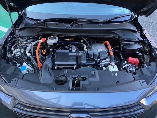 ヴェゼル ｅ：ＨＥＶ　Ｚ　ドライブレコーダー　バックカメラ　クリアランスソナー　オートクルーズコントロール　レーンアシスト　衝突被害軽減システム　ナビ　ＴＶ　オートライト　ＬＥＤヘッドランプ　電動リアゲート　アルミホイール（63枚目）