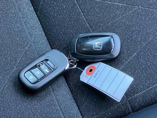 ヴェゼル ｅ：ＨＥＶ　Ｚ　ドライブレコーダー　バックカメラ　クリアランスソナー　オートクルーズコントロール　レーンアシスト　衝突被害軽減システム　ナビ　ＴＶ　オートライト　ＬＥＤヘッドランプ　電動リアゲート　アルミホイール（65枚目）