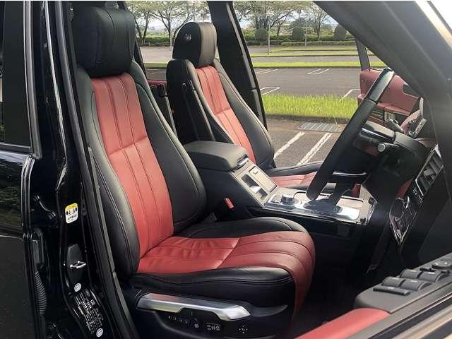 レンジローバーヴォーグ オートバイオグラフィー　４ＷＤ　黒／赤コンビレザー　電動ステップ（5枚目）