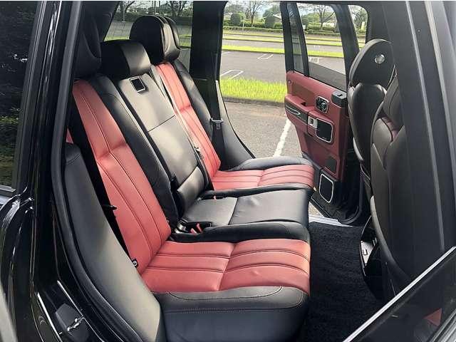 レンジローバーヴォーグ オートバイオグラフィー　４ＷＤ　黒／赤コンビレザー　電動ステップ（6枚目）