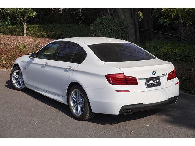 5シリーズ 523i Mスポーツ ワンオーナー 右ハンドル 黒革(3枚目)