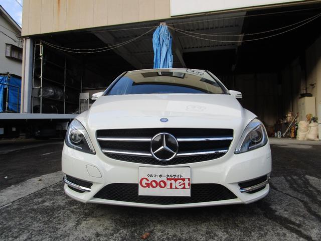 Bクラス B180 ブルーエフィシェンシースポーツナイトPKG ハーフレザー 純正ナビ フルセグ Bカメラ ETC ターボ 18AW 取説保証書 下取車 メモリー付きパワーシート プライバシーガラス(2枚目)