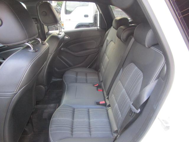 Bクラス B180 ブルーエフィシェンシースポーツナイトPKG ハーフレザー 純正ナビ フルセグ Bカメラ ETC ターボ 18AW 取説保証書 下取車 メモリー付きパワーシート プライバシーガラス(38枚目)