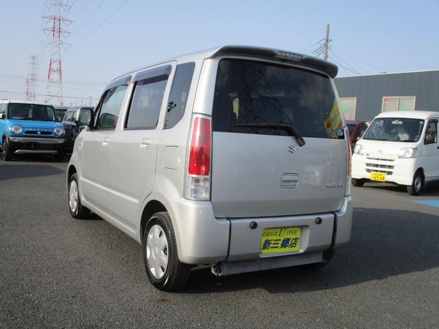FX 車いす移動車 リヤシート付 電動固定式(7枚目)