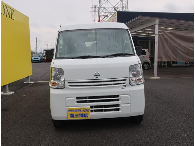 日産 ＮＶ１００クリッパーバン