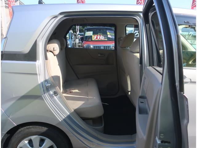 N-WGN C キーレスエントリー アイドリングストップ CDデッキ オートエアコン プライバシーガラス(18枚目)