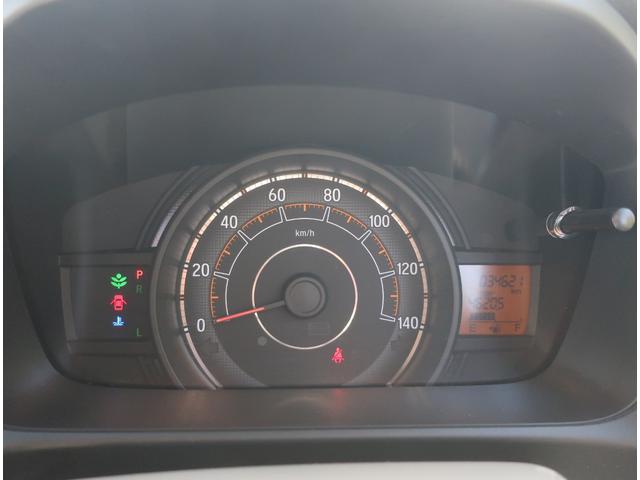 N-WGN C キーレスエントリー アイドリングストップ CDデッキ オートエアコン プライバシーガラス(22枚目)