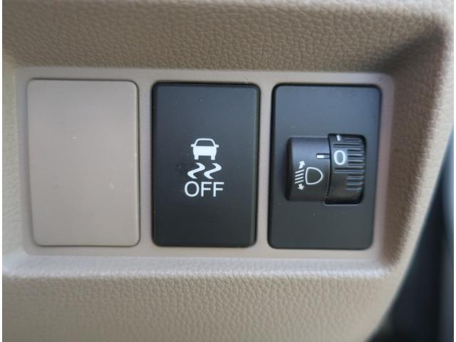 N-WGN C キーレスエントリー アイドリングストップ CDデッキ オートエアコン プライバシーガラス(26枚目)