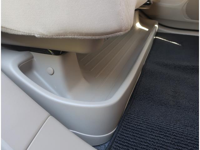 N-WGN C キーレスエントリー アイドリングストップ CDデッキ オートエアコン プライバシーガラス(31枚目)