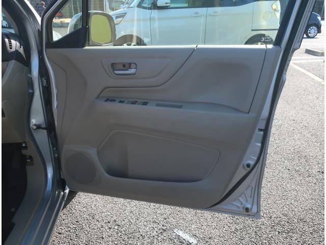 N-WGN C キーレスエントリー アイドリングストップ CDデッキ オートエアコン プライバシーガラス(33枚目)