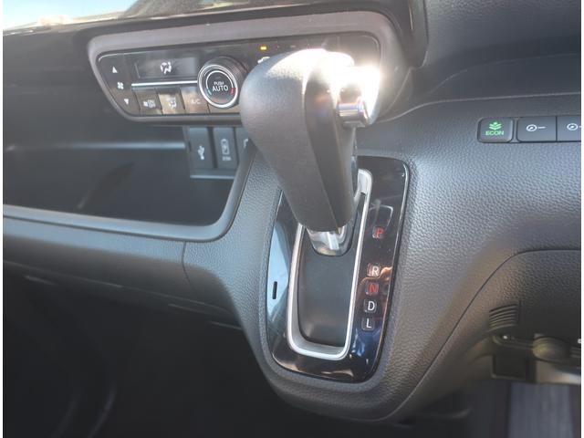 Ｎ－ＢＯＸカスタム Ｇ・Ｌホンダセンシング　純正ナビ　フルセグ　Ｂｌｕｅｔｏｏｔｈ　バックカメラ　ＥＴＣ　衝突軽減ブレーキ　両側パワースライド　アダクティブクルーズコントロール　ＬＥＤヘッドライト　ウインカーミラー　スマートキー（23枚目）