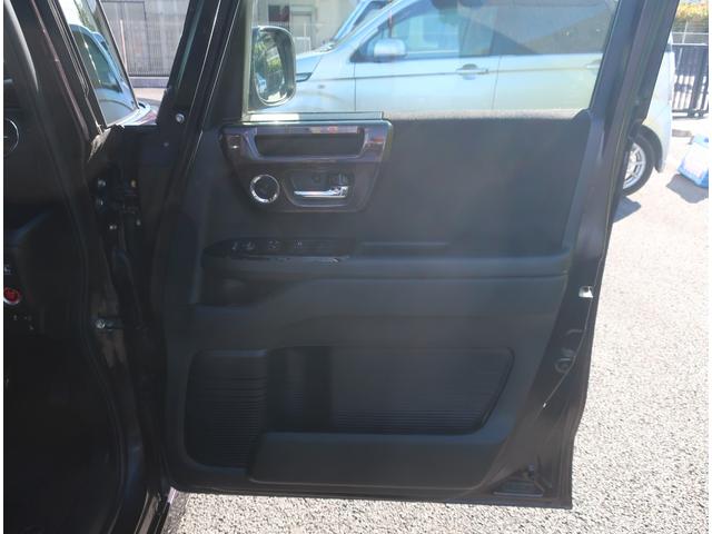 N-BOXカスタム G・Lターボホンダセンシング 純正ナビ フルセグ Bluetooth バックカメラ 前後ドライブレコーダー ETC 衝突軽減ブレーキ 両側パワースライド アイドリングストップ LEDヘッドライト ウインカーミラー スマートキー(43枚目)