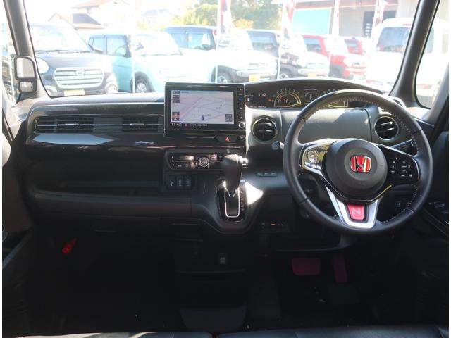 Ｎ－ＢＯＸカスタム Ｇ・Ｌターボホンダセンシング　純正ナビ　フルセグ　Ｂｌｕｅｔｏｏｔｈ　バックカメラ　ドライブレコーダー　ＥＴＣ　衝突軽減ブレーキ　アダクティブクルーズコントロール　両側パワースライド　ＬＥＤヘッドライト　ワンオーナー（7枚目）