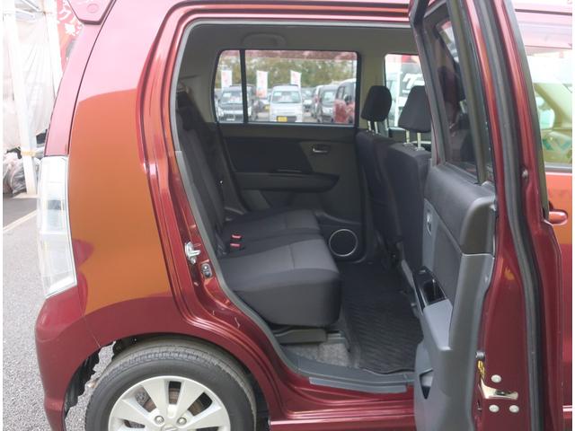 ワゴンＲスティングレー Ｘ　ＨＩＤヘッドライト　スマートキー　プッシュスタート　オートエアコン　プライバシーガラス（16枚目）
