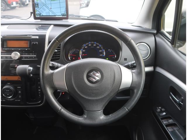 ワゴンＲスティングレー Ｘ　ＨＩＤヘッドライト　スマートキー　プッシュスタート　オートエアコン　プライバシーガラス（20枚目）