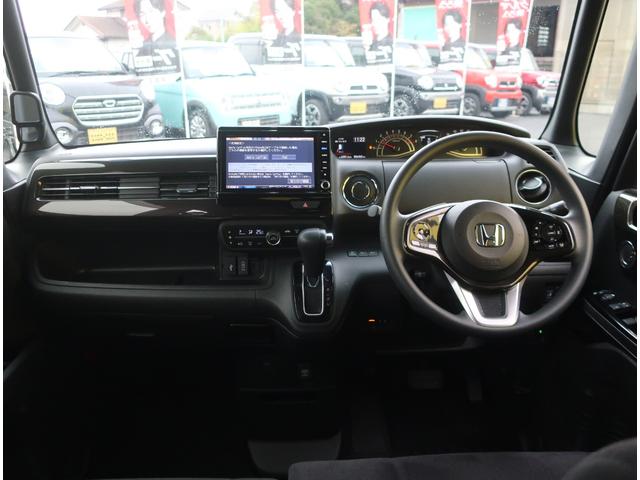 Ｎ－ＢＯＸカスタム Ｇ・Ｌホンダセンシング　純正８インチナビ　バックカメラ　ＥＴＣ　衝突軽減ブレーキ　両側パワースライド　ＬＥＤヘッドライト　ウインカーミラー　アイドリングストップ　スマートキー　プッシュスタート　オートエアコン（7枚目）