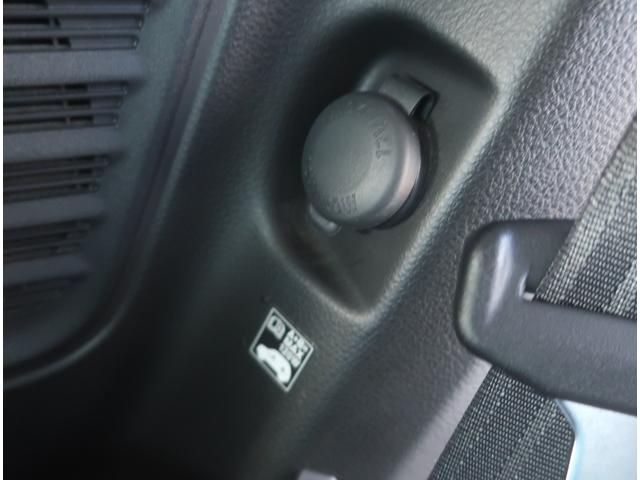 スペーシアカスタム ハイブリッドＸＳ　ナビ　フルセグ　Ｂｌｕｅｔｏｏｔｈ　バックカメラ　前後ドライブレコーダー　ＥＴＣ　衝突軽減ブレーキ　両側パワースライド　Ｓエネチャージ　アダクティブクルーズコントロール　ＬＥＤヘッドライト（17枚目）