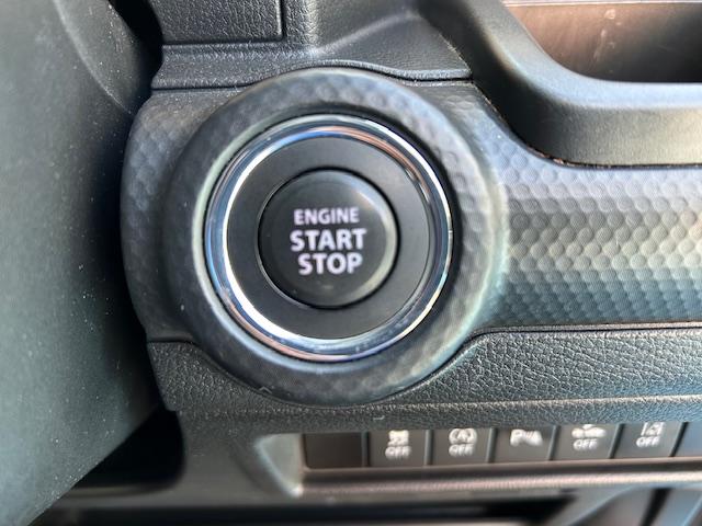 クロスビー ハイブリッドMZ フルタイム4WD ターボ車 8インチフルセグナビ バックモニター ETC2.0車載器 クルーズコントロール LEDヘッドライト LEDフォグランプ 衝突被害軽減ブレーキ装置 リヤパーキングセンサー(32枚目)