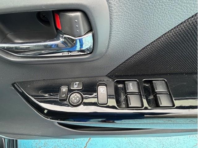 ワゴンＲスティングレー Ｘ　スマートキー　７インチフルセグメモリーナビ　ドライブレコーダー　ディスチャージヘッドランプ　フォグランプ　オートライト　アルミホイール　衝突被害軽減ブレーキ装置（30枚目）