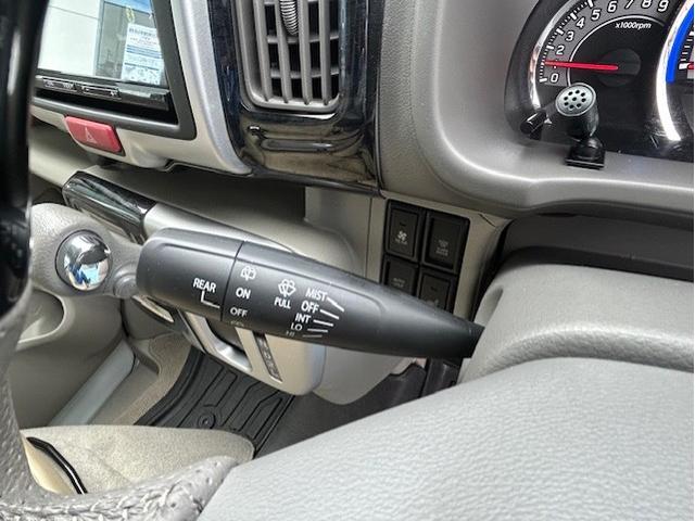 エブリイワゴン ＰＺターボスペシャル　スマートキー　７インチフルセグメモリーナビ　バックモニター　ＥＴＣ　ドライブレコーダー　両側パワースライドドア　オートステップ　ディスチャージヘッドランプ　フォグランプ　オートライト　アルミホイール（29枚目）