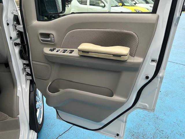 エブリイワゴン ＰＺターボスペシャル　スマートキー　７インチフルセグメモリーナビ　バックモニター　ＥＴＣ　ドライブレコーダー　両側パワースライドドア　オートステップ　ディスチャージヘッドランプ　フォグランプ　オートライト　アルミホイール（45枚目）