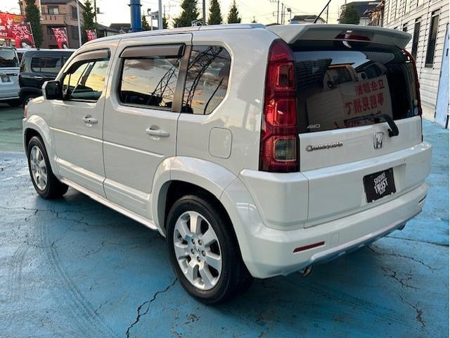 クロスロード 20X 電動サンルーフ スマートキー 7インチHDDナビゲーション バックモニター ETC ディスチャージヘッドランプ フォグランプ オートライト 純正アルミホイール 7人乗り3列シート(9枚目)