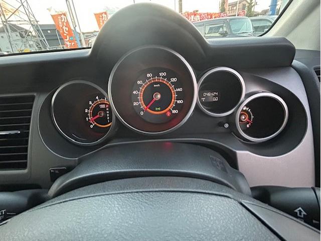 クロスロード 20X 電動サンルーフ スマートキー 7インチHDDナビゲーション バックモニター ETC ディスチャージヘッドランプ フォグランプ オートライト 純正アルミホイール 7人乗り3列シート(28枚目)