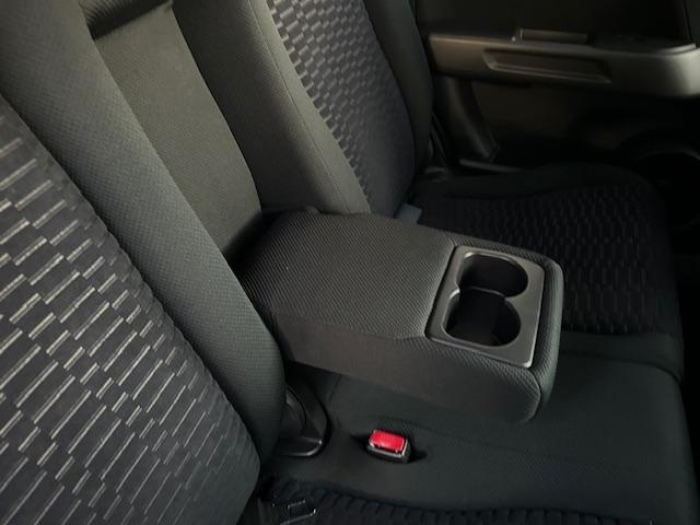 クロスロード 20X 電動サンルーフ スマートキー 7インチHDDナビゲーション バックモニター ETC ディスチャージヘッドランプ フォグランプ オートライト 純正アルミホイール 7人乗り3列シート(37枚目)