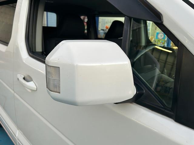 クロスロード 20X 電動サンルーフ スマートキー 7インチHDDナビゲーション バックモニター ETC ディスチャージヘッドランプ フォグランプ オートライト 純正アルミホイール 7人乗り3列シート(42枚目)