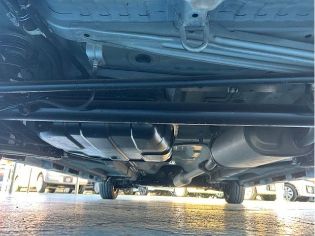 ソリオ Ｓ　スマートキー　ディスチャージヘッドランプ　フォグランプ　オートライト　両側パワースライドドア　レーダーブレーキサポートＩＩ　クルーズコントロール　ワンセグメモリーナビゲーション（13枚目）