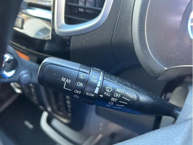 ソリオ Ｓ　スマートキー　ディスチャージヘッドランプ　フォグランプ　オートライト　両側パワースライドドア　レーダーブレーキサポートＩＩ　クルーズコントロール　ワンセグメモリーナビゲーション（28枚目）