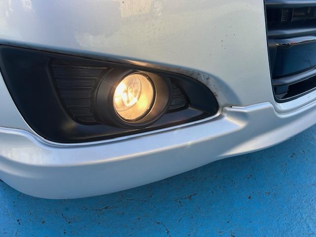 ソリオ Ｓ　スマートキー　ディスチャージヘッドランプ　フォグランプ　オートライト　両側パワースライドドア　レーダーブレーキサポートＩＩ　クルーズコントロール　ワンセグメモリーナビゲーション（38枚目）