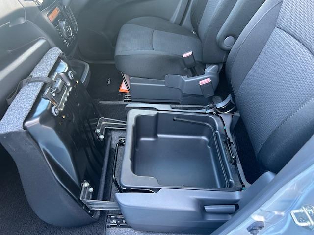 ソリオ Ｓ　スマートキー　ディスチャージヘッドランプ　フォグランプ　オートライト　両側パワースライドドア　レーダーブレーキサポートＩＩ　クルーズコントロール　ワンセグメモリーナビゲーション（45枚目）