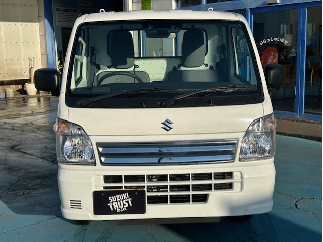 キャリイトラック ＫＣエアコン・パワステ　登録届出済未使用車　キーレスエントリー　オートライト　パワーウインド　アイドリングストップ　衝突被害軽減ブレーキ装置　リヤパーキングセンサー　横滑り防止装置　車線逸脱警報装置（2枚目）